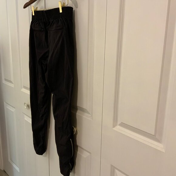 Athleta Black Trekkie Mid Crop Zip Ankle Pants Quick Dry Lightweight Size 4 - Picture 9 of 11
